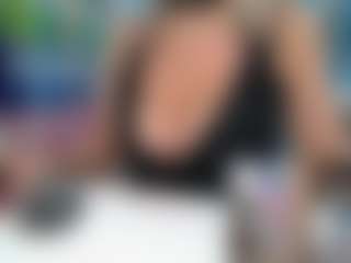 Live cam show with Passionate blonde - Handjob on liverealitysex.com