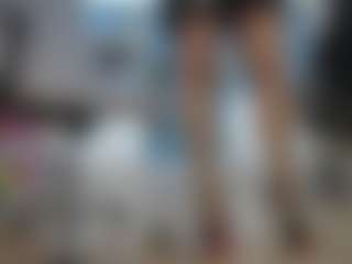 Live cam show with Passionate blonde - Cum on Gym Cam Girls