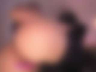 Live cam show with melisabahamon - Bedroom on galaxygirlnitro.com