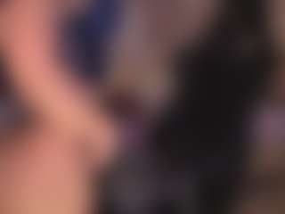 Live cam show with melisabahamon - Shaved Pussy on Sweet Sext