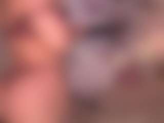 Live cam show with melisabahamon - Bedroom on Mixed Magazine Live