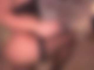 Live cam show with melisabahamon - Dildo on x69.live