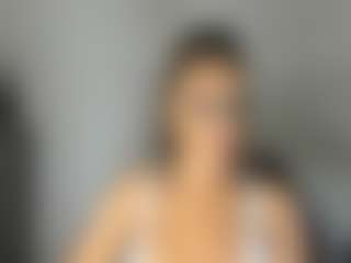 Live cam show with Melaashara - Brown Eyes Ebony on crypto-cams