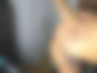 Melaashara's Live Sex Cam Show