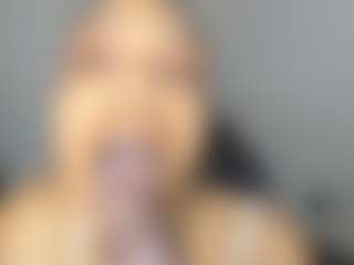 Melaashara's Live Sex Cam Show
