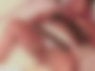 Live cam show with Jhoxy_M - Swallow on milfzrlive.com
