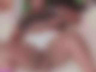Live cam show with Jhoxy_M - Pov on Gym Cam Girls