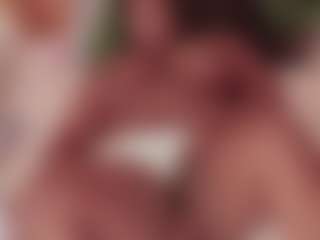 Live cam show with Jhoxy_M - Facial Piercings on AdultVida.com