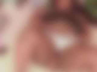 Live cam show with Jhoxy_M - Big Tits on TottyGirls