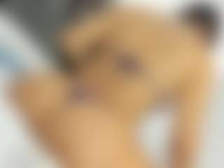 Live cam show with alizehorny - No Smoking on TeamSkeetLive