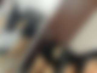 Live cam show with alizehorny - Ass To Mouth on livesuperchat.net