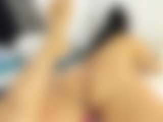 alizehorny's Live Sex Cam Show