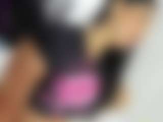 Live cam show with alizehorny - Ride Torso on Soda Cam