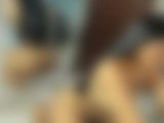 Show de câmera ao vivo com alizehorny - Interactivetoy no Camsoda