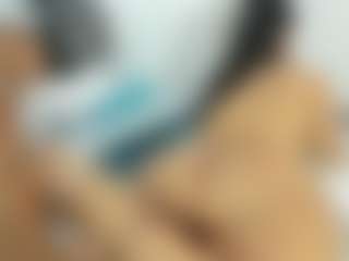 Live cam show with alizehorny - Sensual on CamSodaAdn