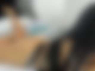 Live cam show with alizehorny - Athletic on friskycurves.com