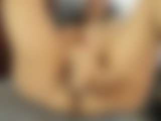 alizehorny's Live Sex Cam Show
