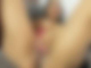 Live cam show with alizehorny - Interactivetoy Granny on xDating