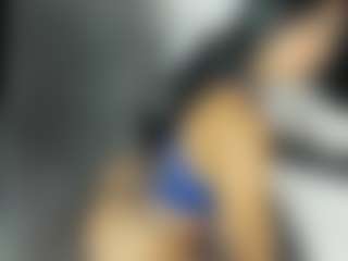 Live cam show with alizehorny - Athletic on Gym Cam Girls