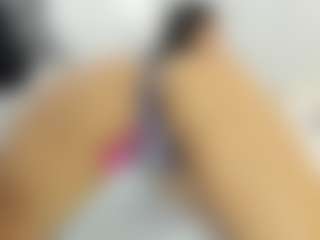 alizehorny's Live Sex Cam Show