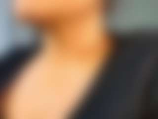 Live cam show with Kloewandan - Pornstar Bedroom on Camsoda Late Night