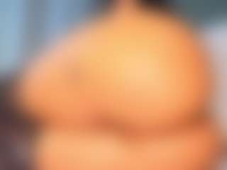 Live cam show with Kloewandan - Toys on Camsoda