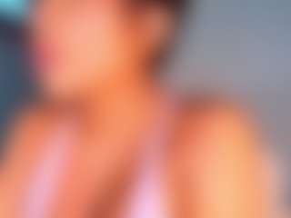 Live cam show with Kloewandan - Wild on Camsoda