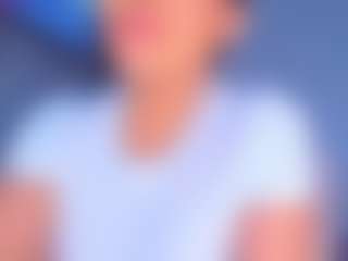 Live cam show with Kloewandan - Brown Eyes Lovense on Milfs Live