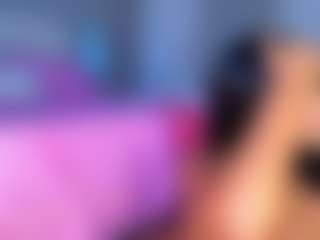 Live cam show with Kloewandan - Sexwebcam Latina on Gym Cam Girls