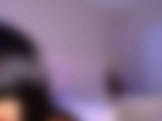 Live cam show with Kloewandan - Bikini on Big Tits