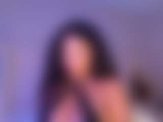 Live cam show with Kloewandan - Bedroom Latina on Camsoda
