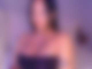 Live cam show with Kloewandan - Blonde Hair Curvy on Camsoda