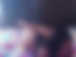 Spettacolo in cam dal vivo con Candy - Bikini su Camsoda