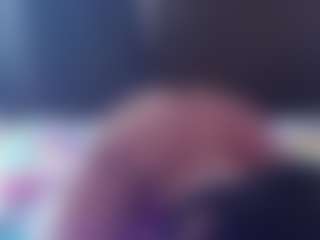 Live cam show with Candy - Thong on Camsoda
