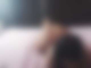 Live cam show with Candy - Flashing on Gym Cam Girls