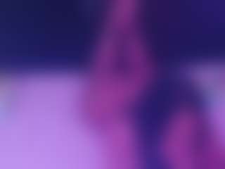 Live cam show with Candy - Bikini on CamClone