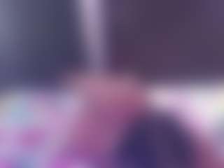 Live cam show with Candy - Tattoos on CamSextacy