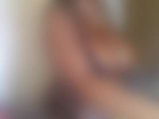 Live cam show with unique-sutra - Big Ass on Gym Cam Girls