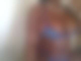 Live-Cam-Show mit unique-sutra - Black Squirt auf Camsoda