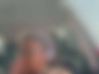 Live cam show with Softrack90 - Mobile on Camsoda Late Night