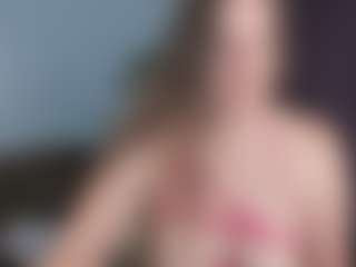 kellycarolina's Live Sex Cam Show