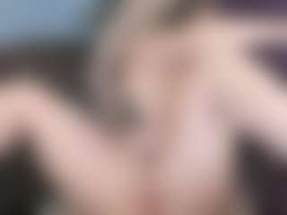 Live cam show with kellycarolina - Squirt on Fapmatic.com