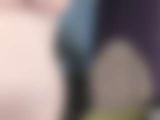 kellycarolina's Live Sex Cam Show