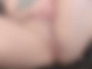 kellycarolina's Live Sex Cam Show
