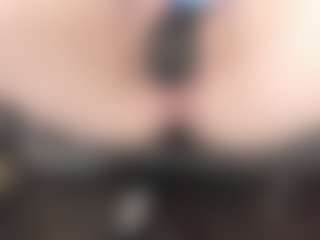 kellycarolina's Live Sex Cam Show