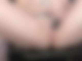 kellycarolina's Live Sex Cam Show