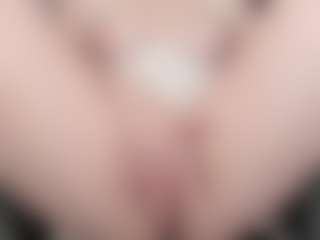 Live cam show with kellycarolina - Big Tits MILF on Sex Cam Show