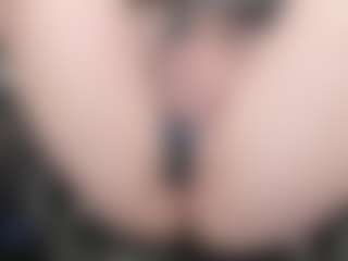 kellycarolina MILF webcam performer live streaming