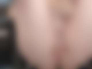 kellycarolina's Live Sex Cam Show