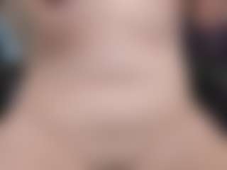 kellycarolina's Live Sex Cam Show